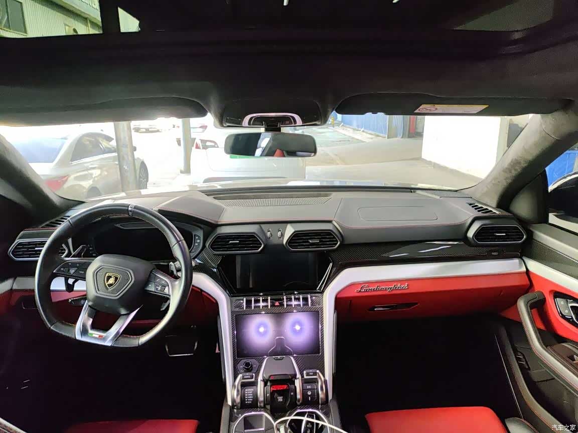 Lamborghini Urus, 2020 3