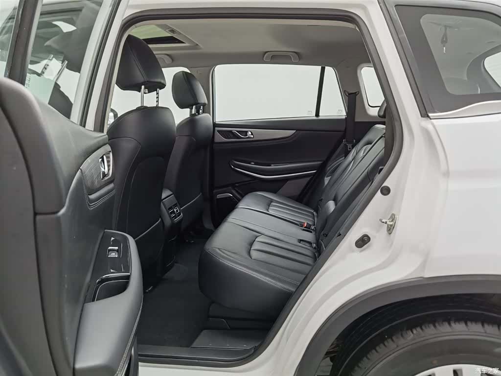 Changan CS75, 2020 15