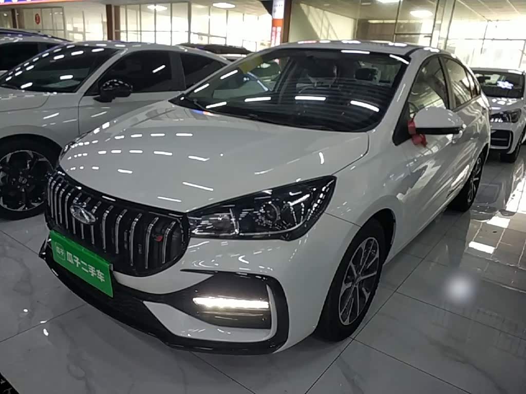 Chery Arrizo 5