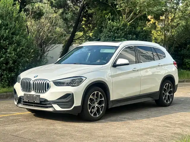 BMW X1 2020 — купить из Китая под заказ