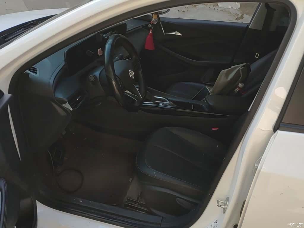 Buick Verano, 2024 11