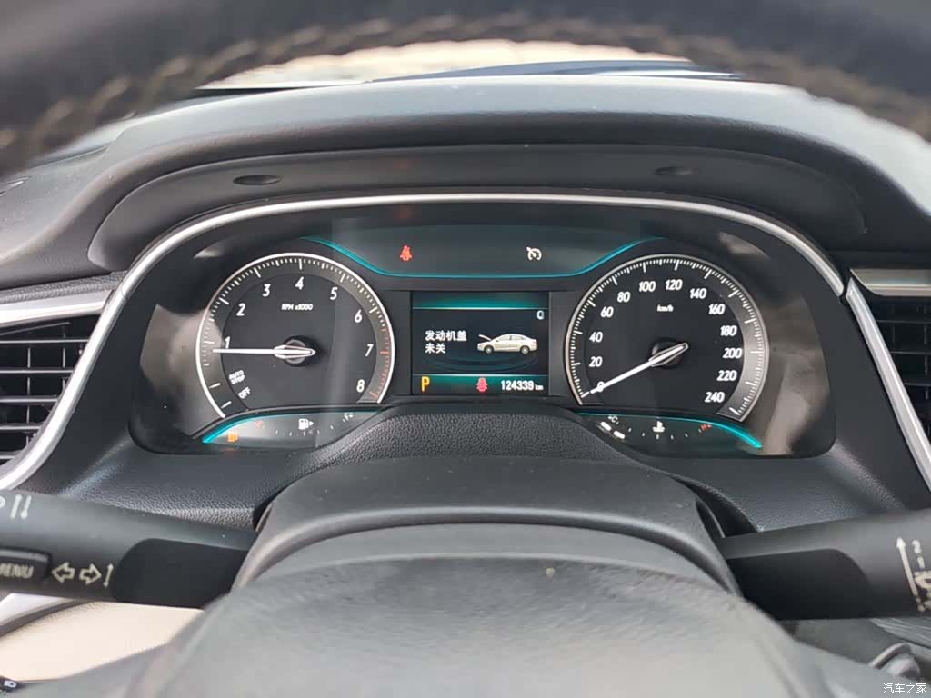 Buick V, 2018 12