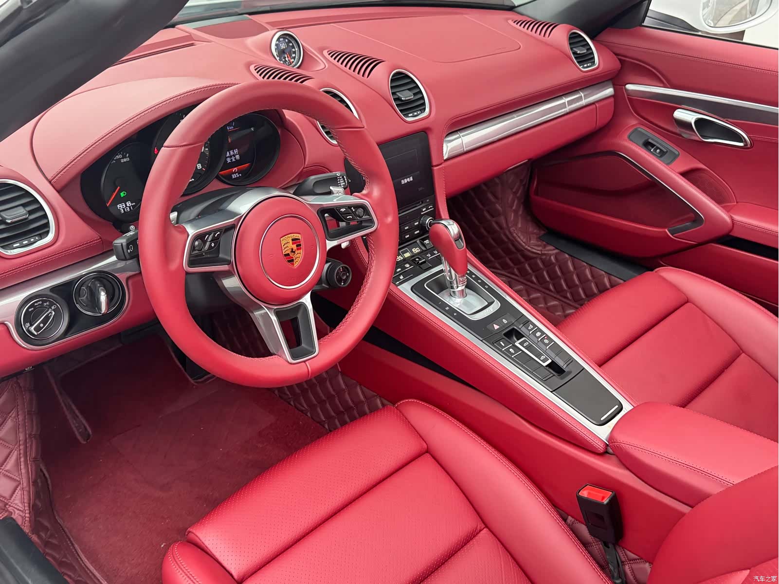 Porsche Boxster, 2023 14