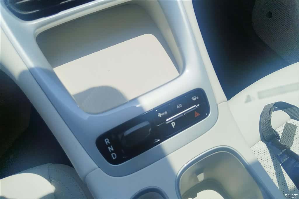 Geely Xingyuan, 2026 16