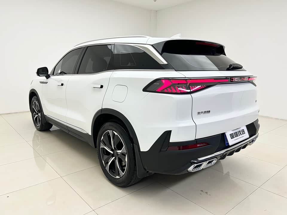 BAIC Beijing X7