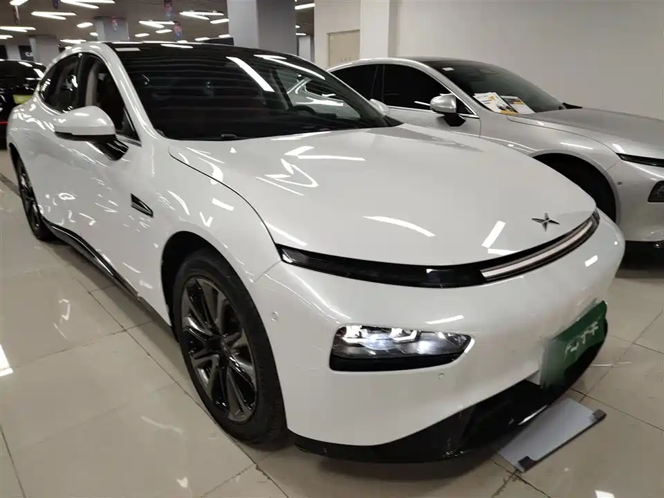 XPENG P7