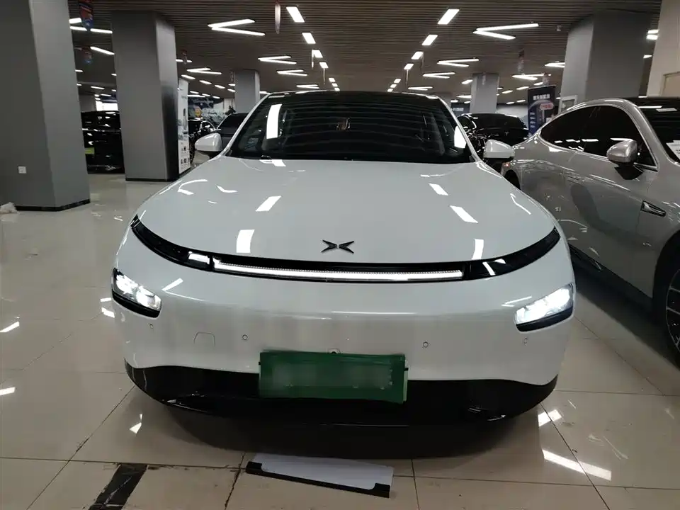 XPENG P7