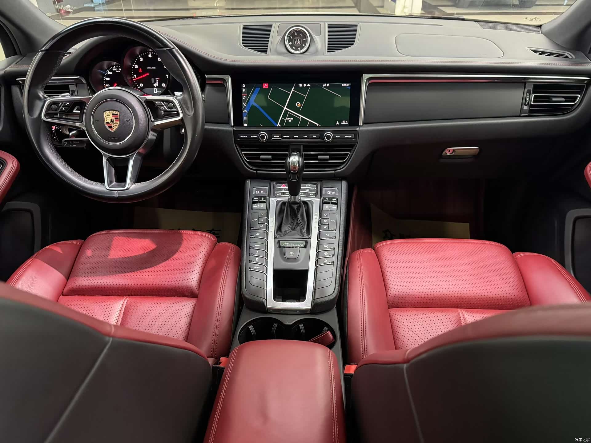 Porsche Macan, 2020 8