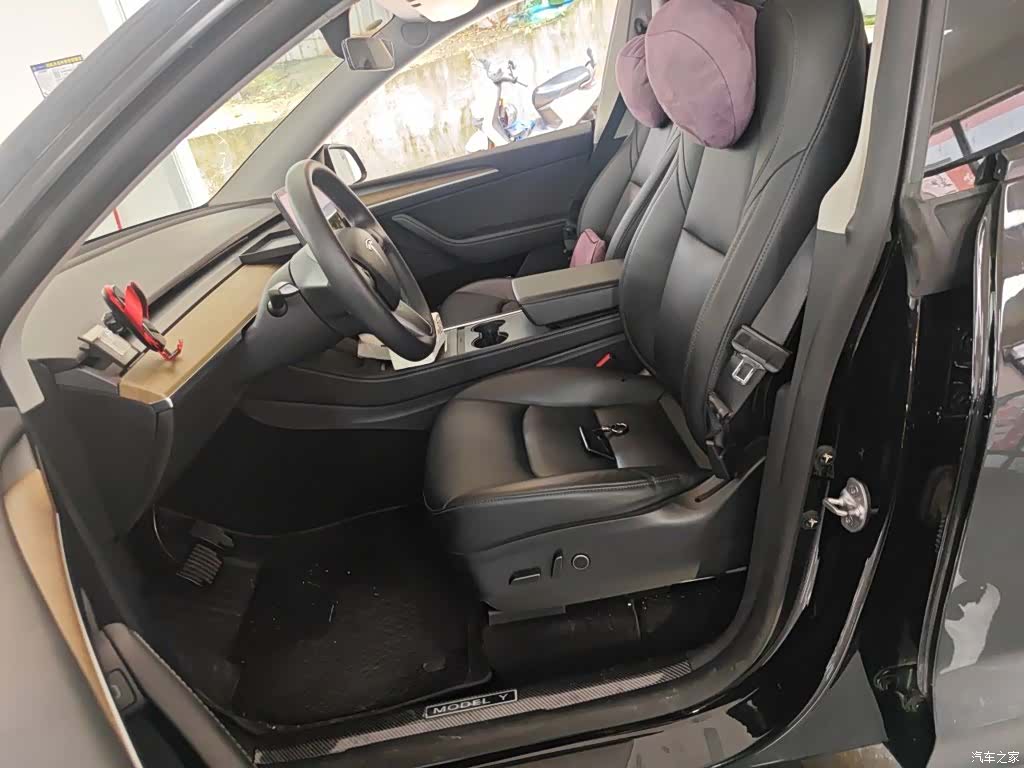 Tesla Model Y, 2021 8
