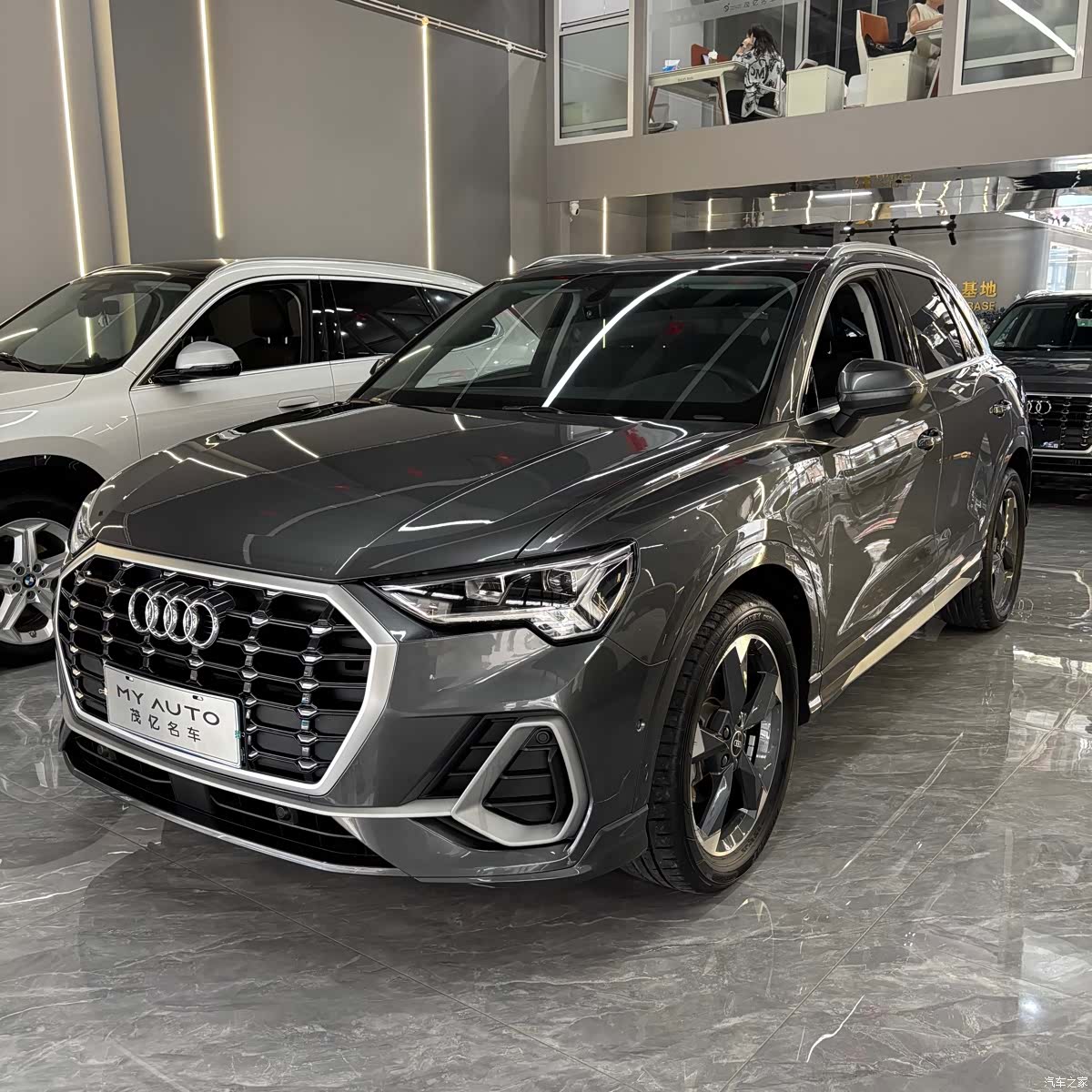 Audi Q3, 2022 3