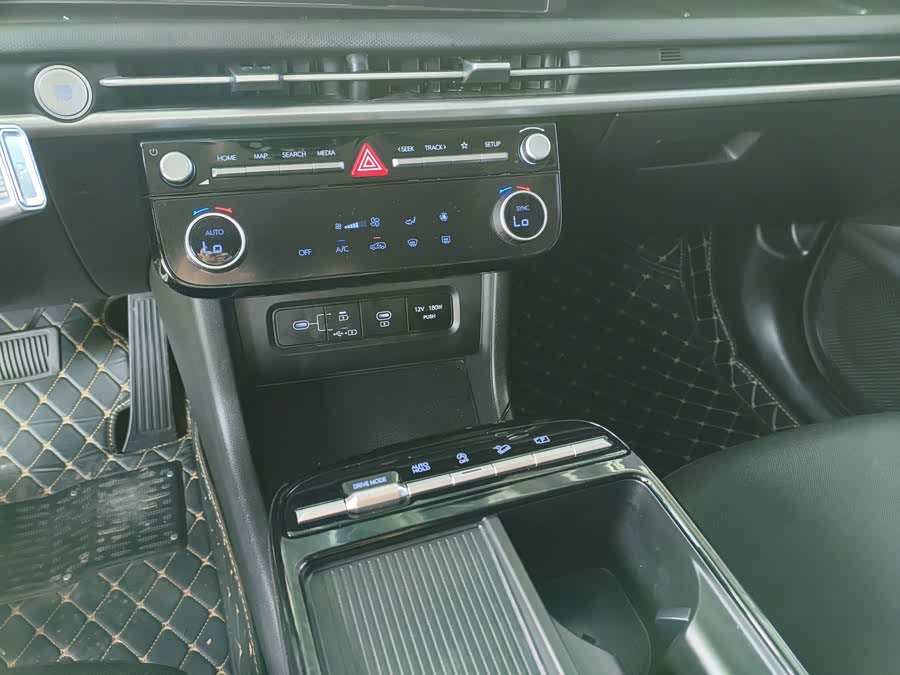 Hyundai Tucson 2025, фото 13