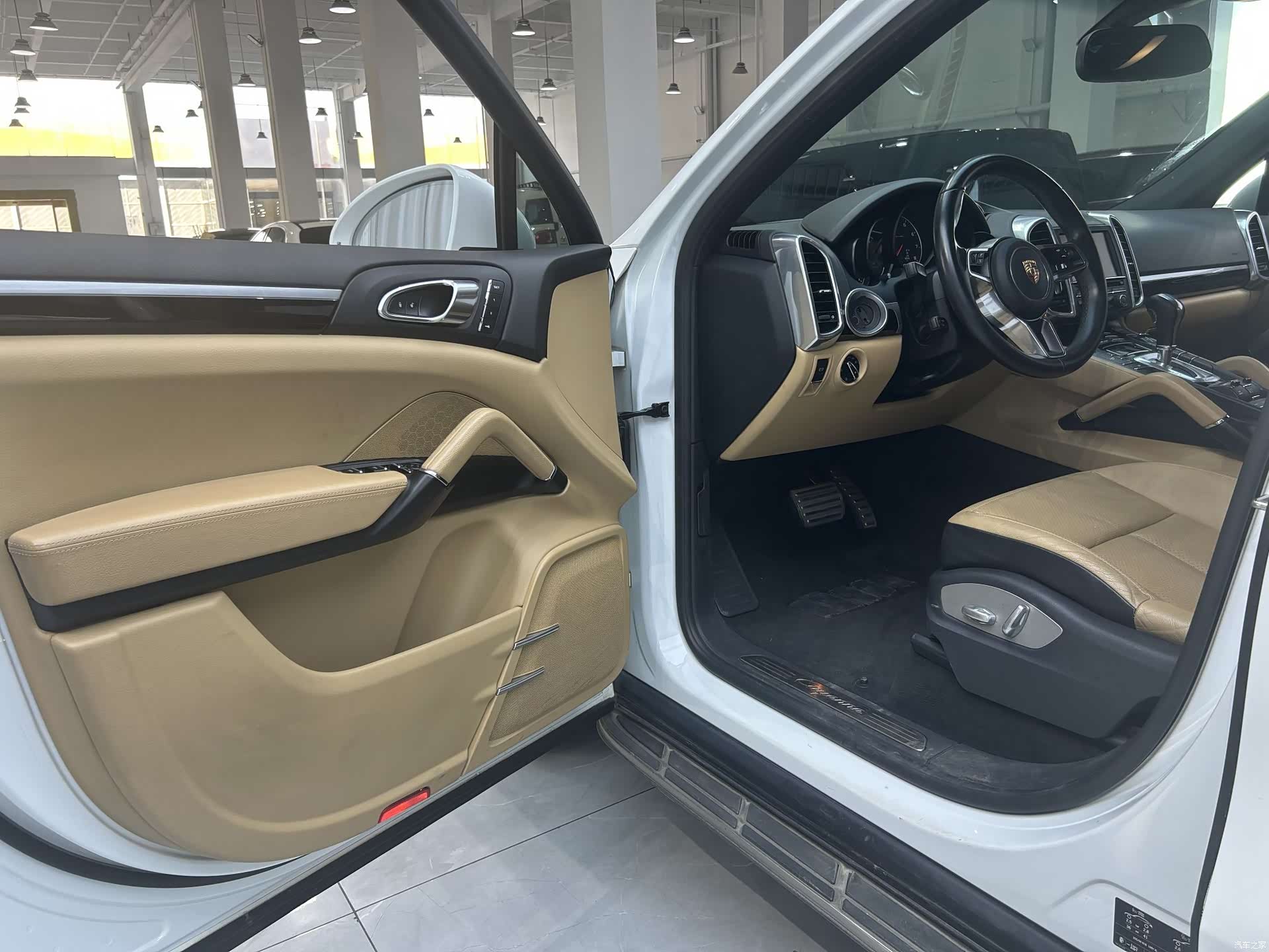 Porsche Cayenne, 2015 4