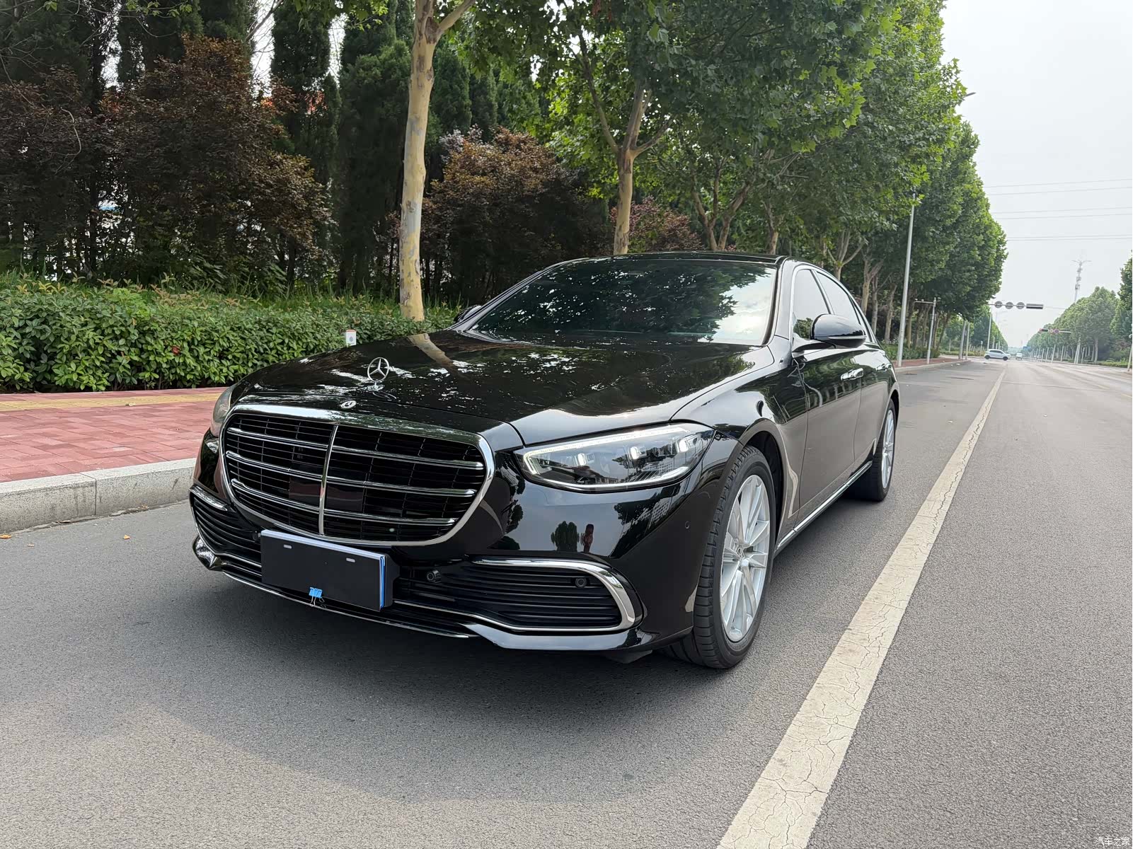 Mercedes-Benz S-Class, 2022 1