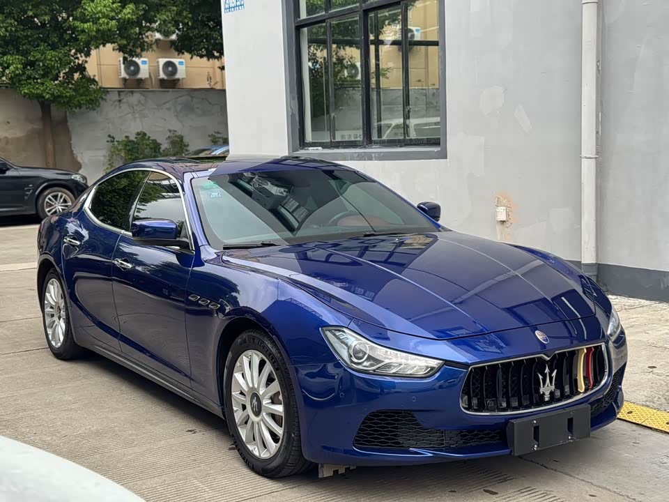 Maserati Ghibli Maserati Ghibli