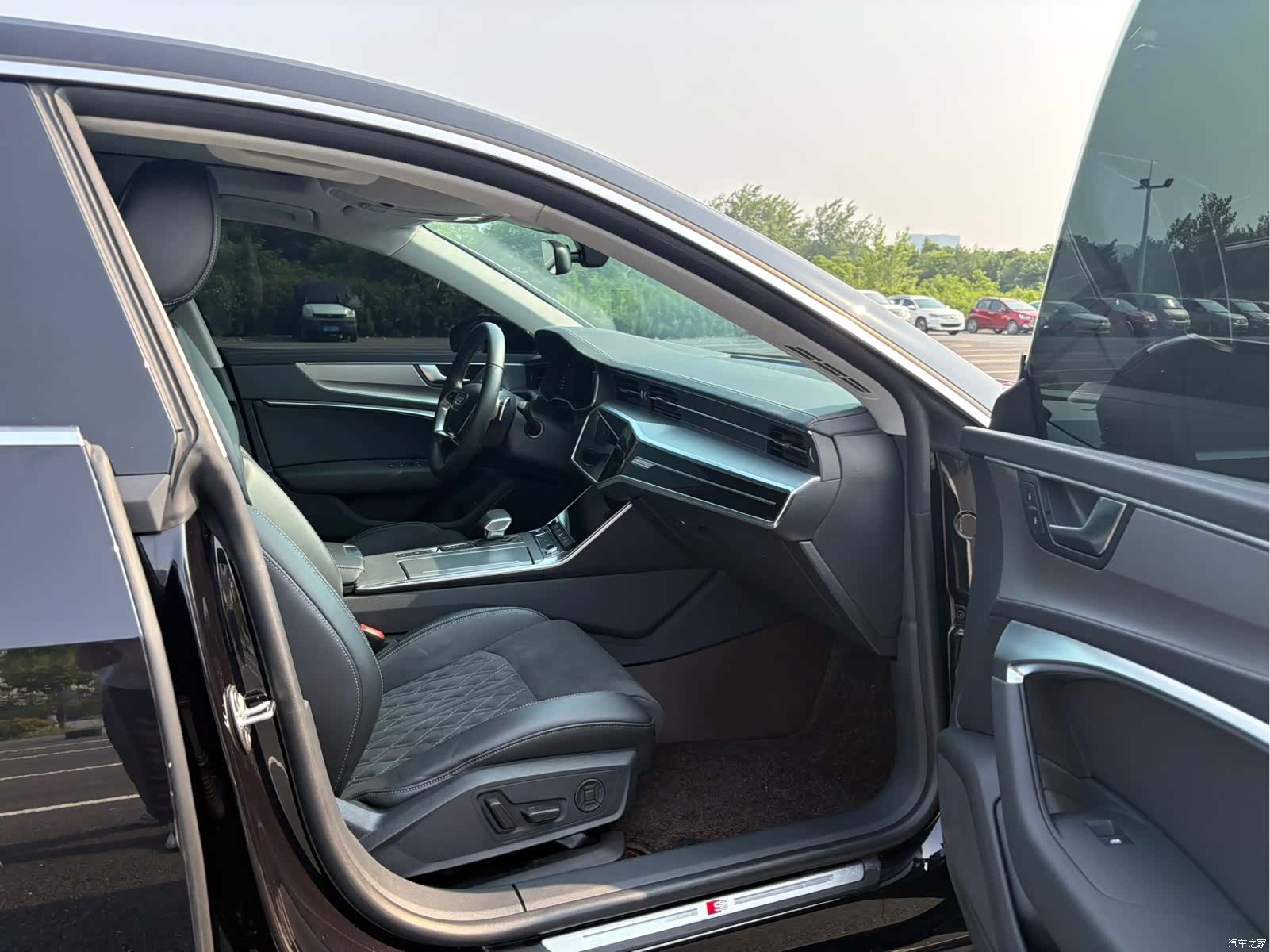 Audi A7L, 2024 12