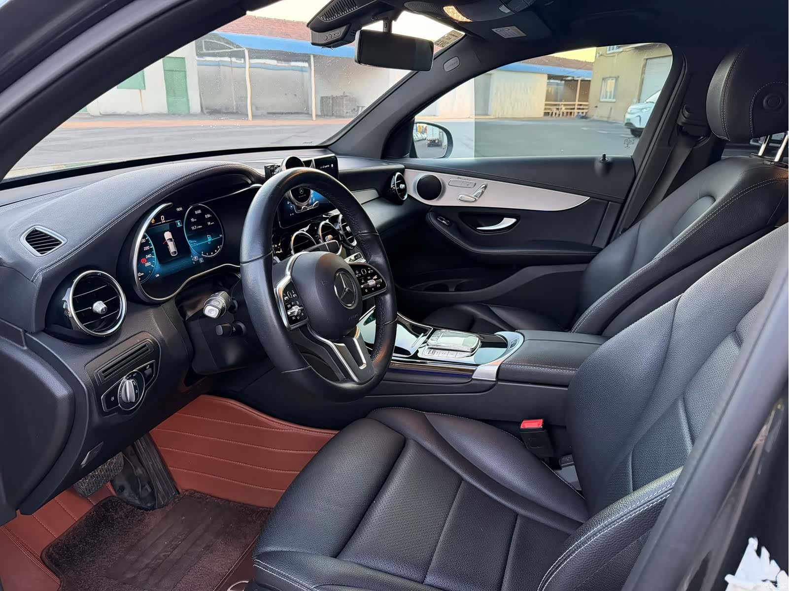 Mercedes-Benz GLC, 2021 4