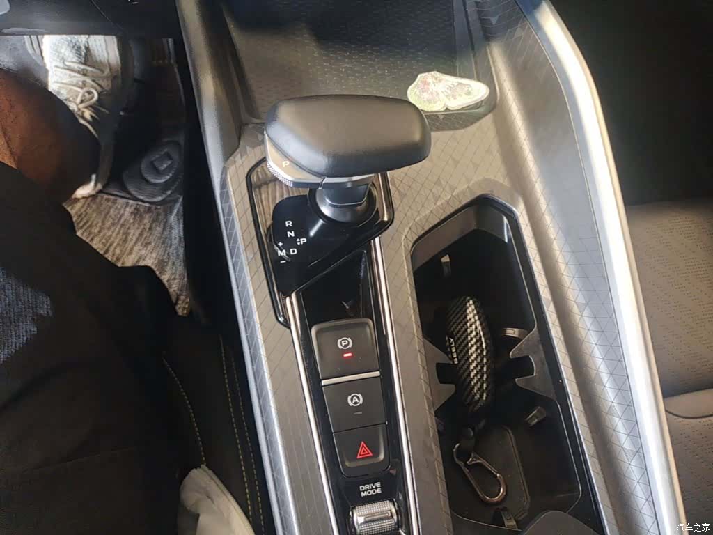 Geely Preface, 2023 14