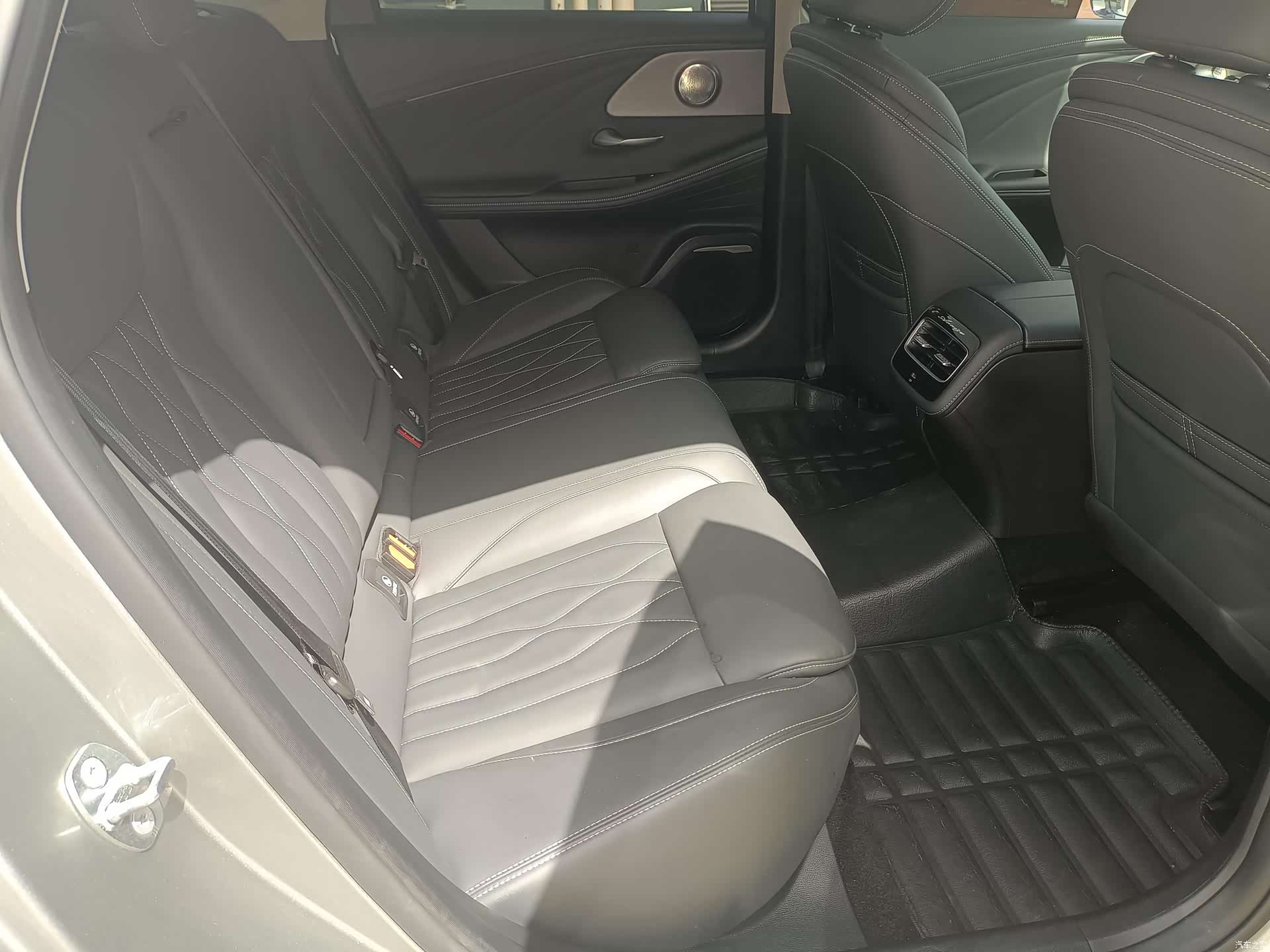 Chery Arrizo 8, 2023 8