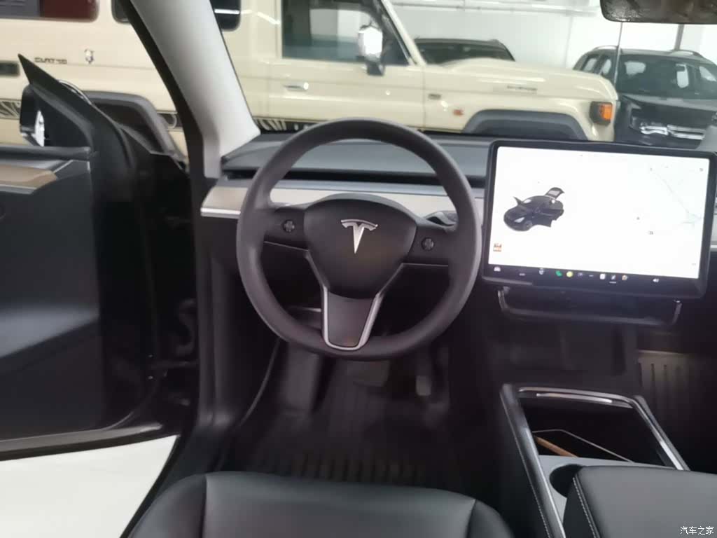 Tesla Model Y, 2021 11