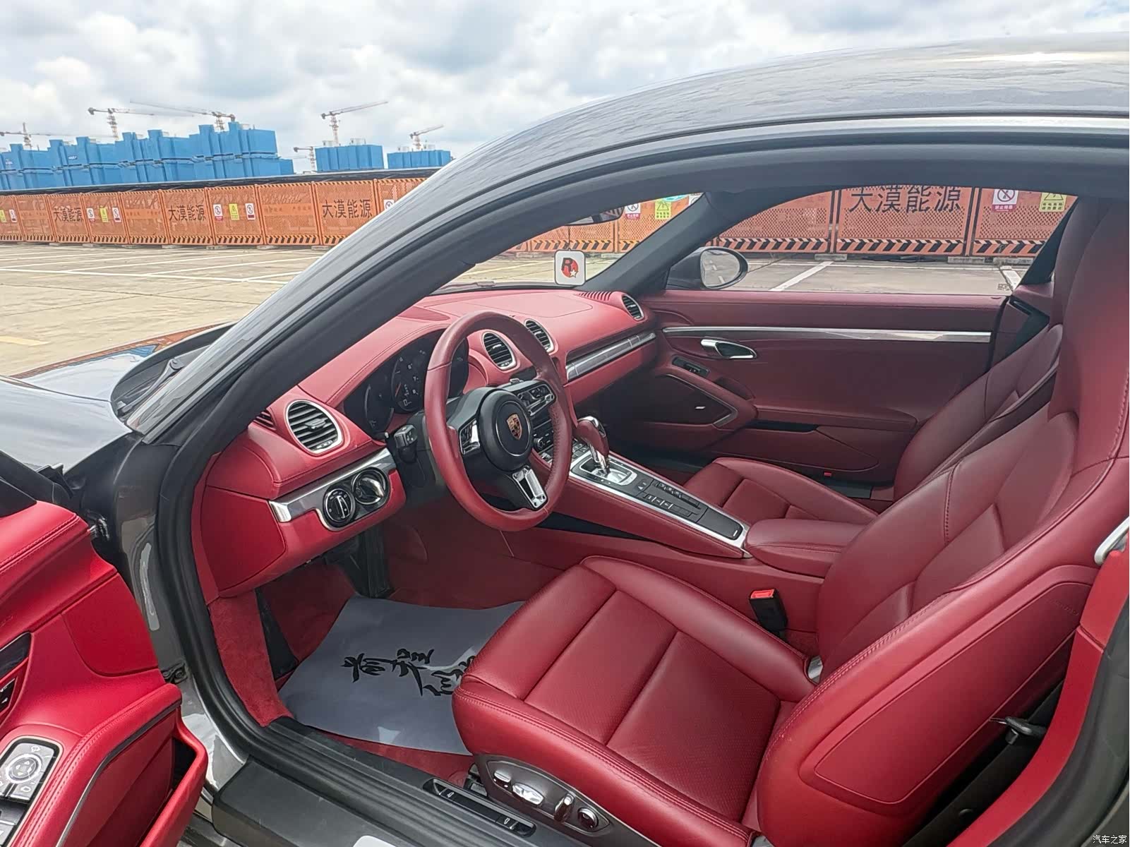 Porsche Cayman, 2020 8