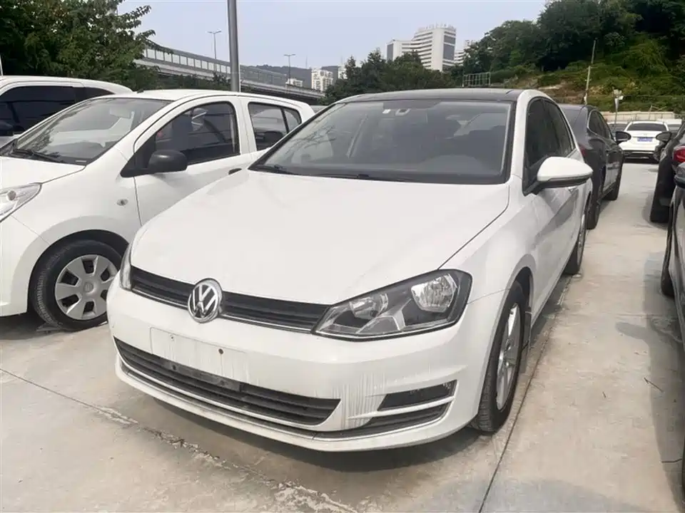 Volkswagen golf