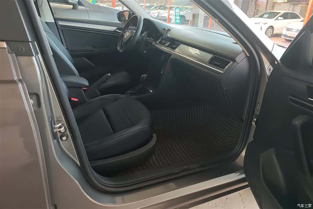 Volkswagen Bora, 2016 8