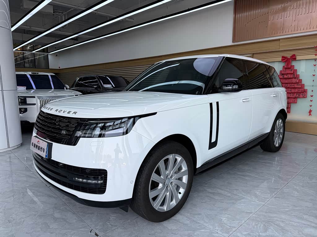 Land Rover Range Rover 2025 3.0 L6 400PS Long Wheelbase