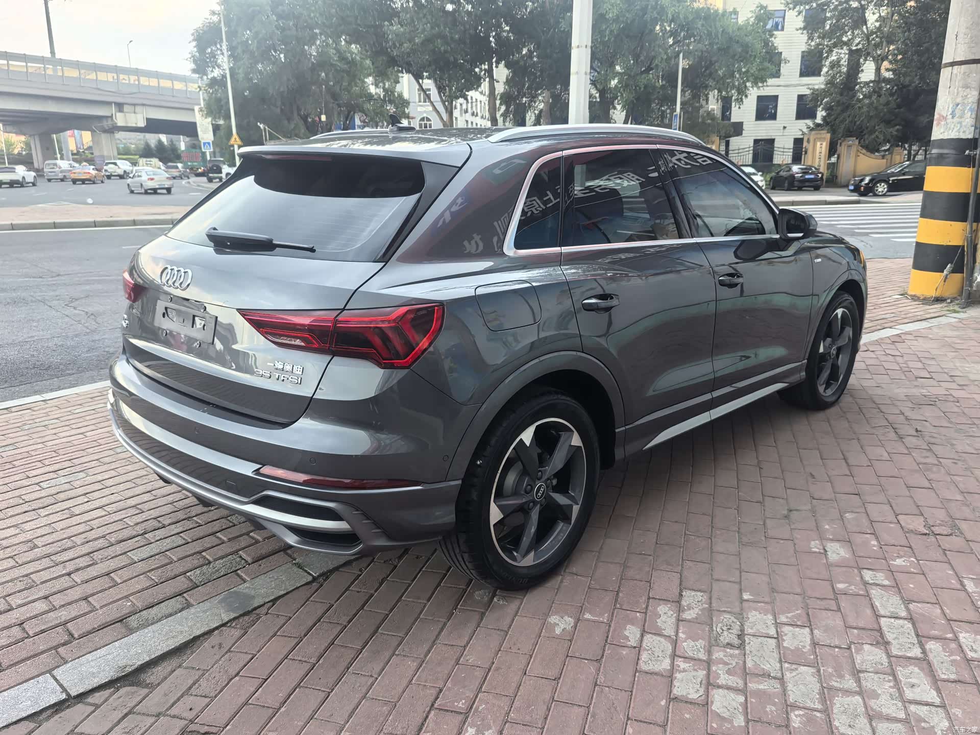 Audi Q3, 2022 13