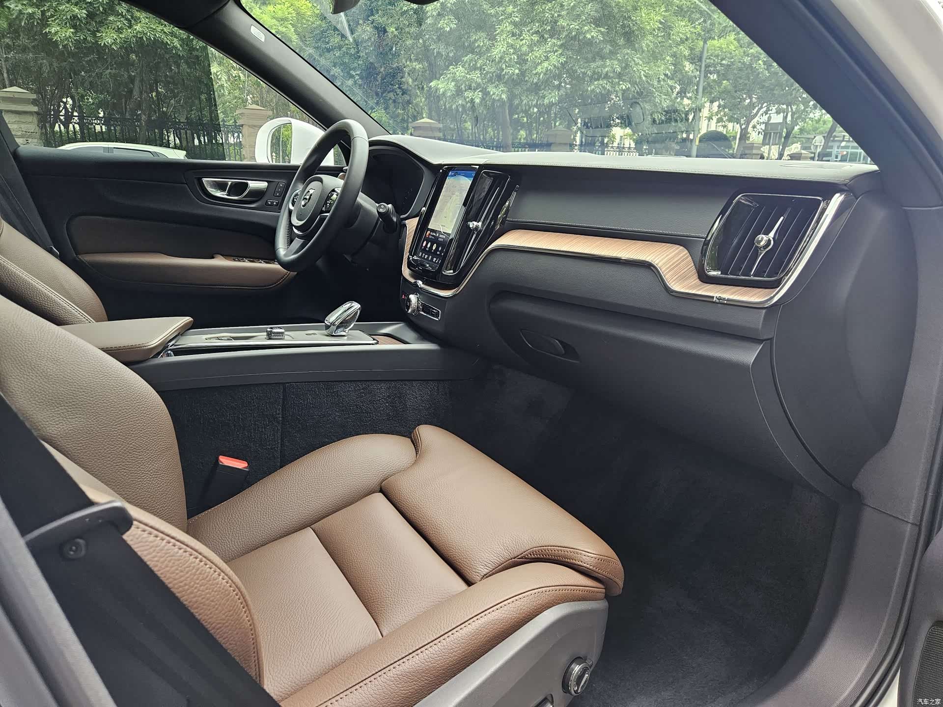 Volvo XC60, 2024 9