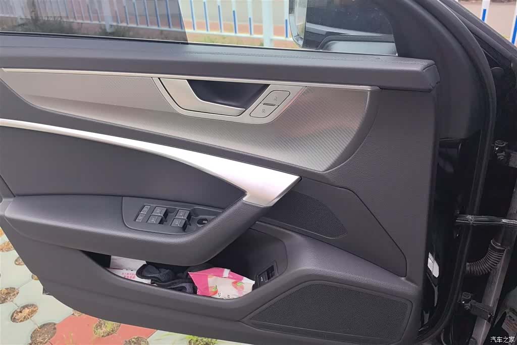 Audi A6L, 2022 7