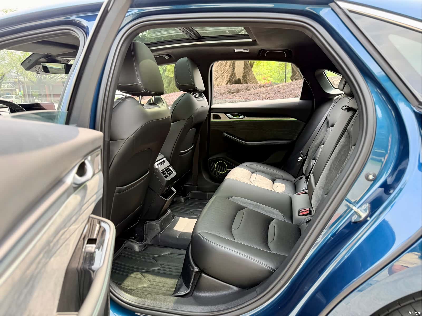 Geely Preface, 2023 11