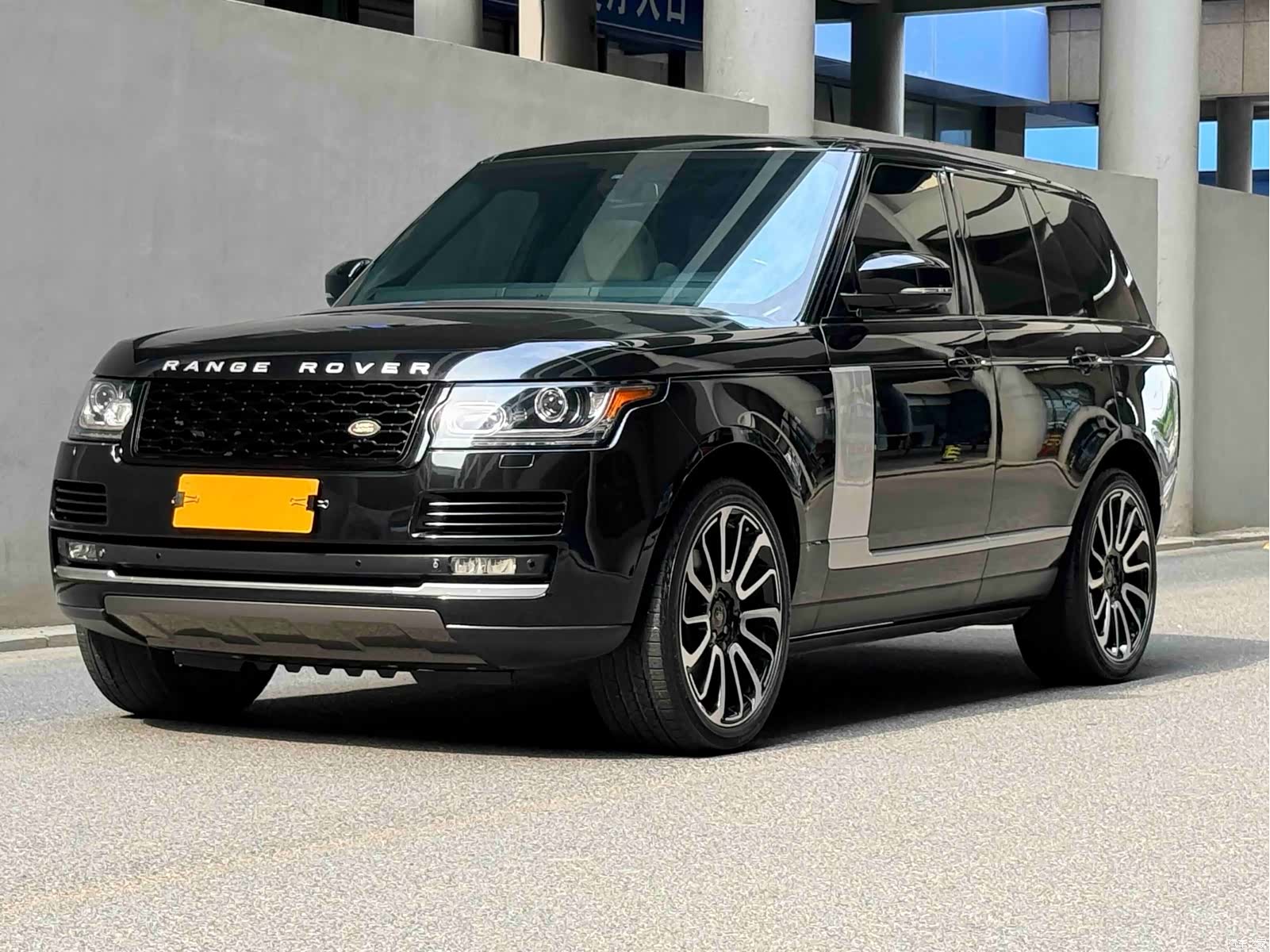 Land Rover Range Rover, 2017 1