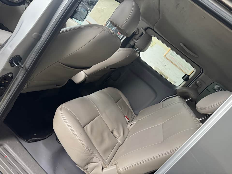 Nissan NV200 Nissan NV200