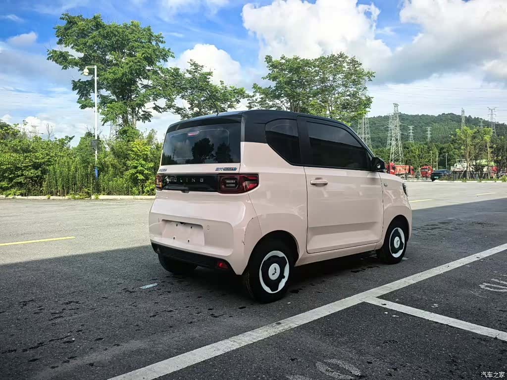 Wuling MINIEV, 2022 9