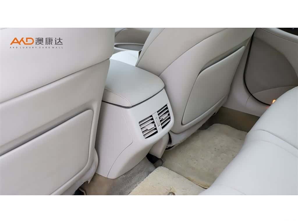 Lexus ES, 2011 9