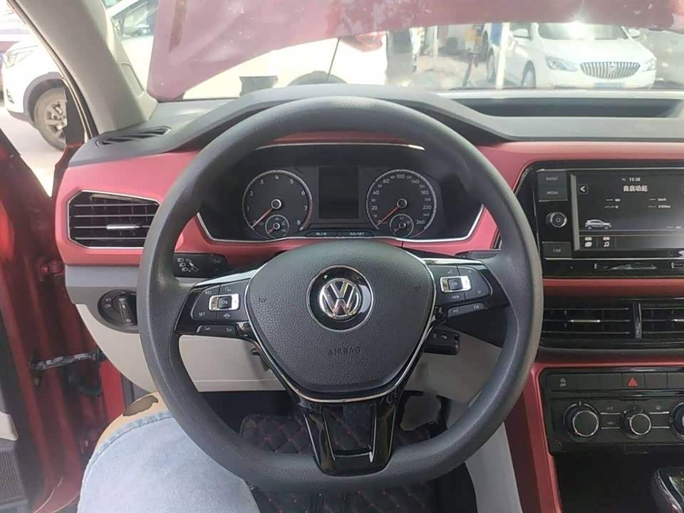 Volkswagen Tu Kai