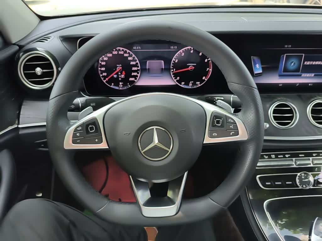 Mercedes-Benz E-Class, 2017 11