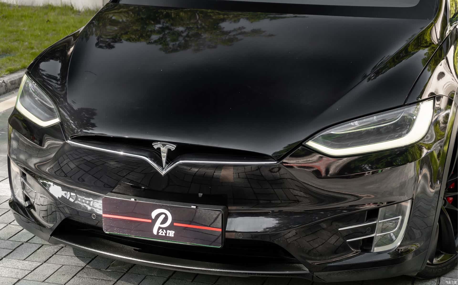 Tesla Model X, 2017 7