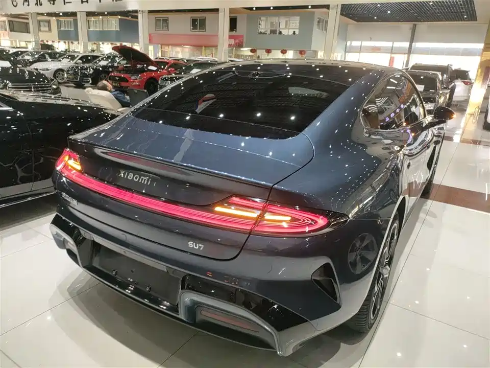 Xiaomi Xiaomi SU7