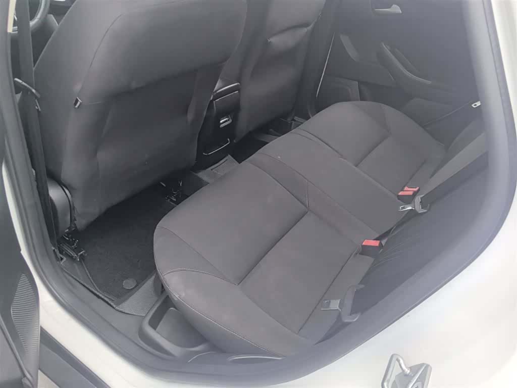 Ford Focus, 2015 17