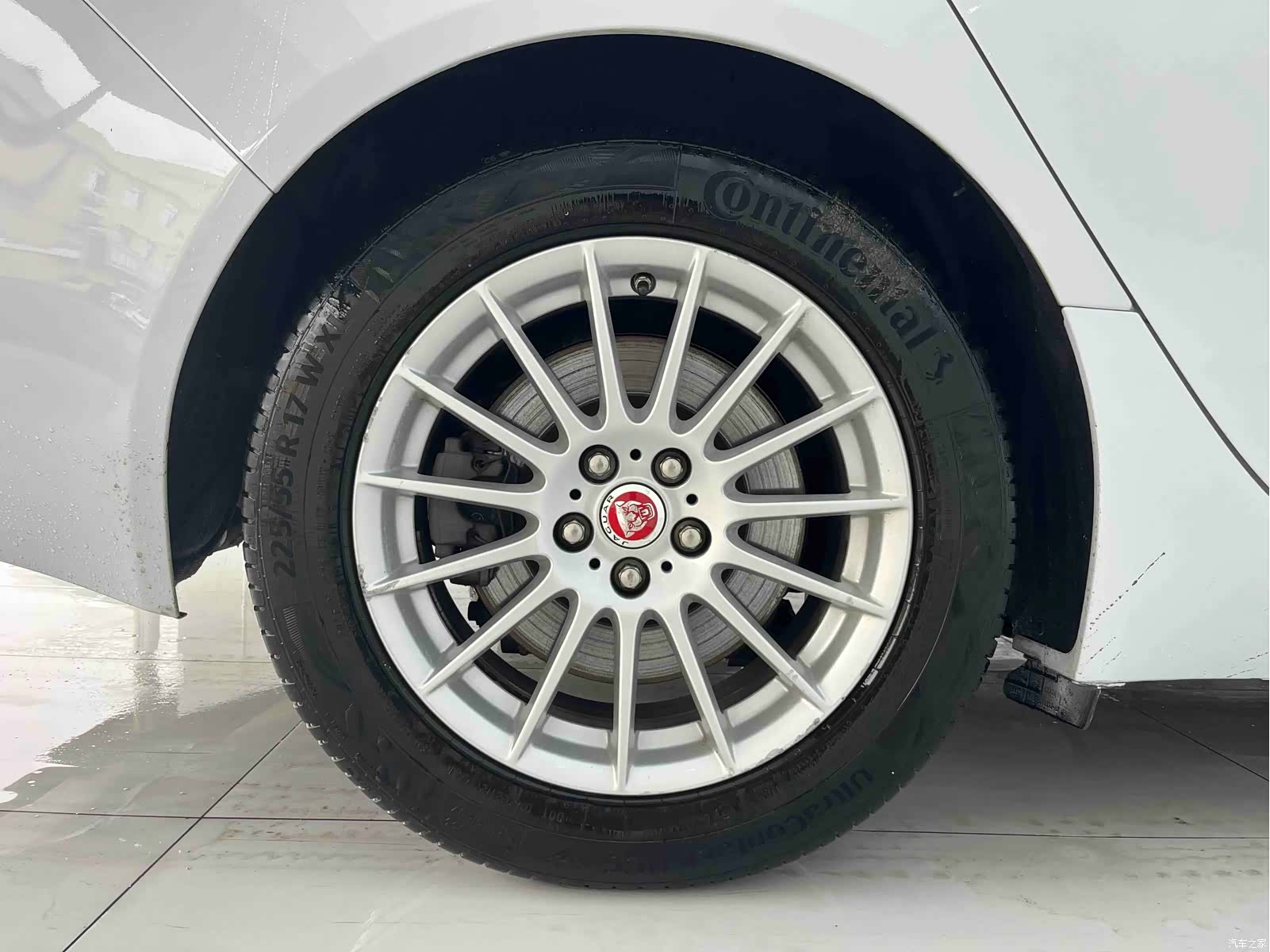 Jaguar XF, 2016 14