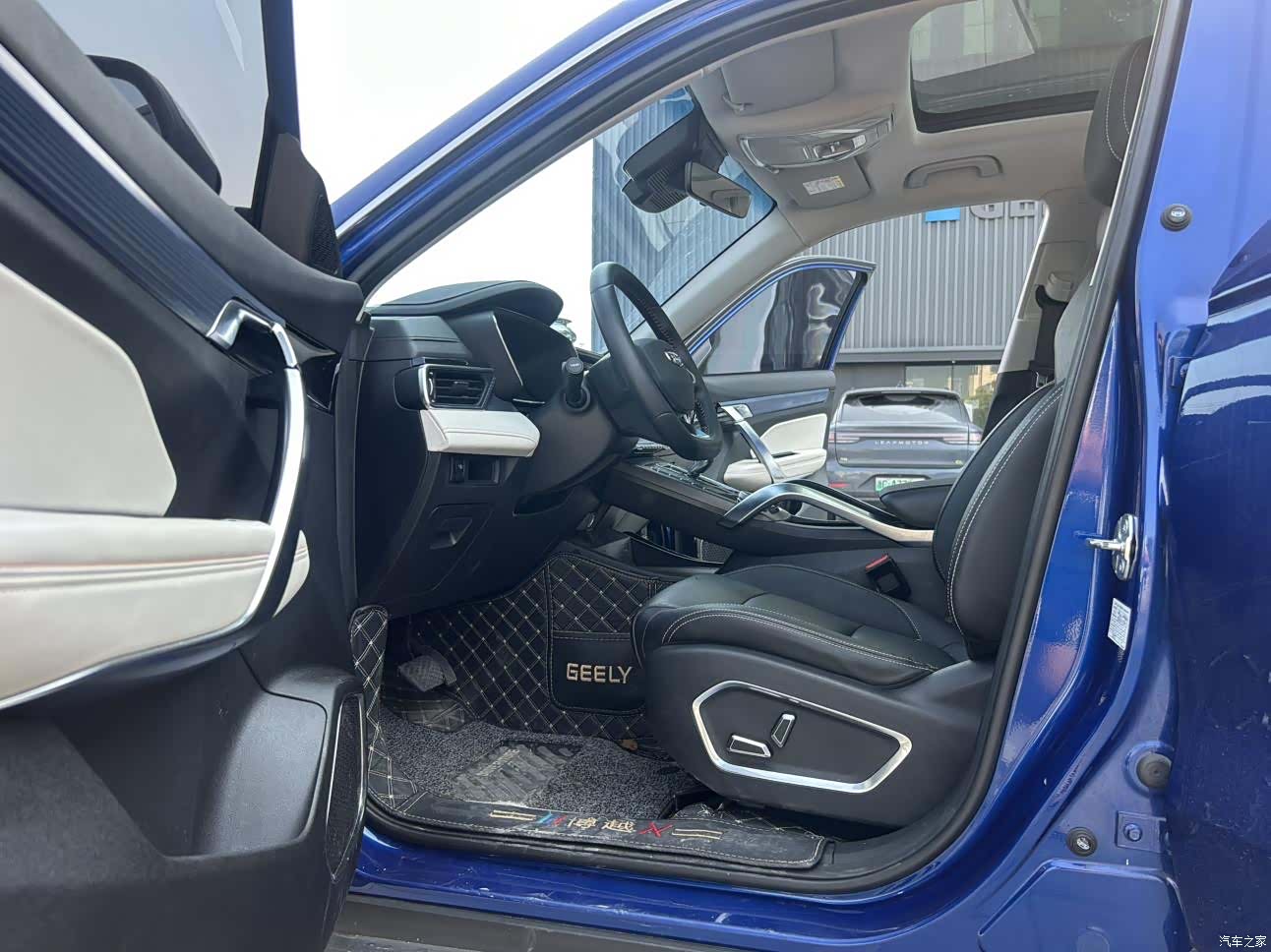 Geely Boyue, 2022 все фото