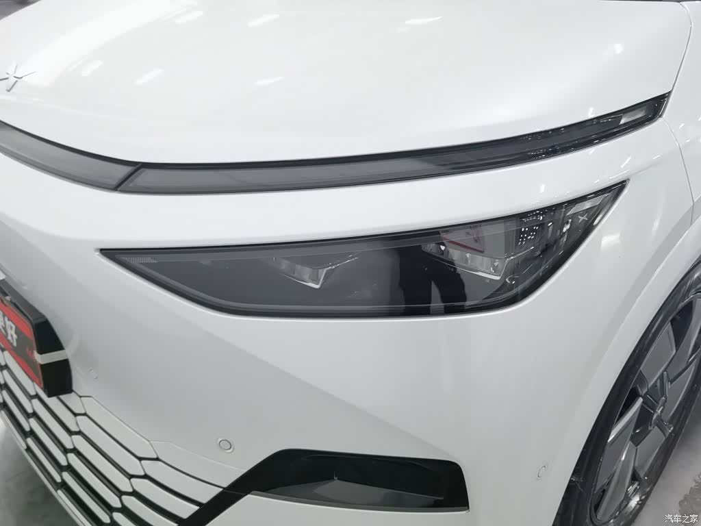 Xpeng X9, 2025 7