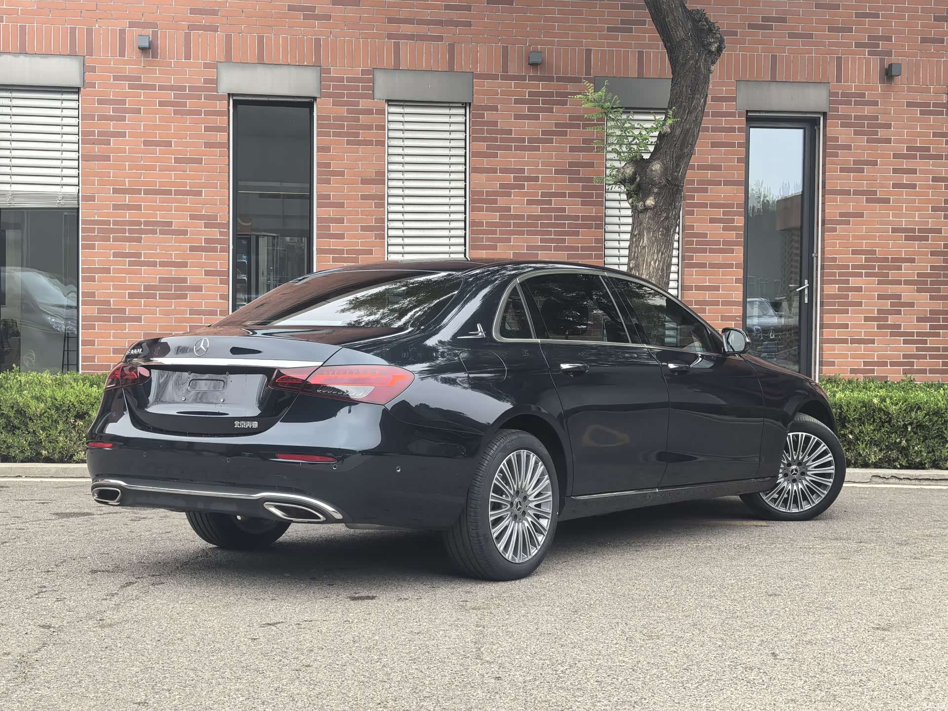 Mercedes-Benz E-Class, 2023 все фото