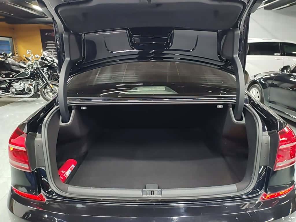 Volkswagen Passat, 2016 19