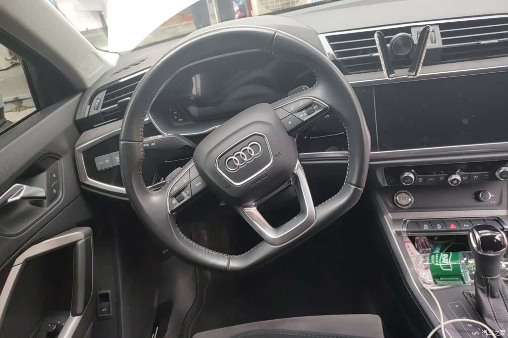 Audi Q3, 2022 15