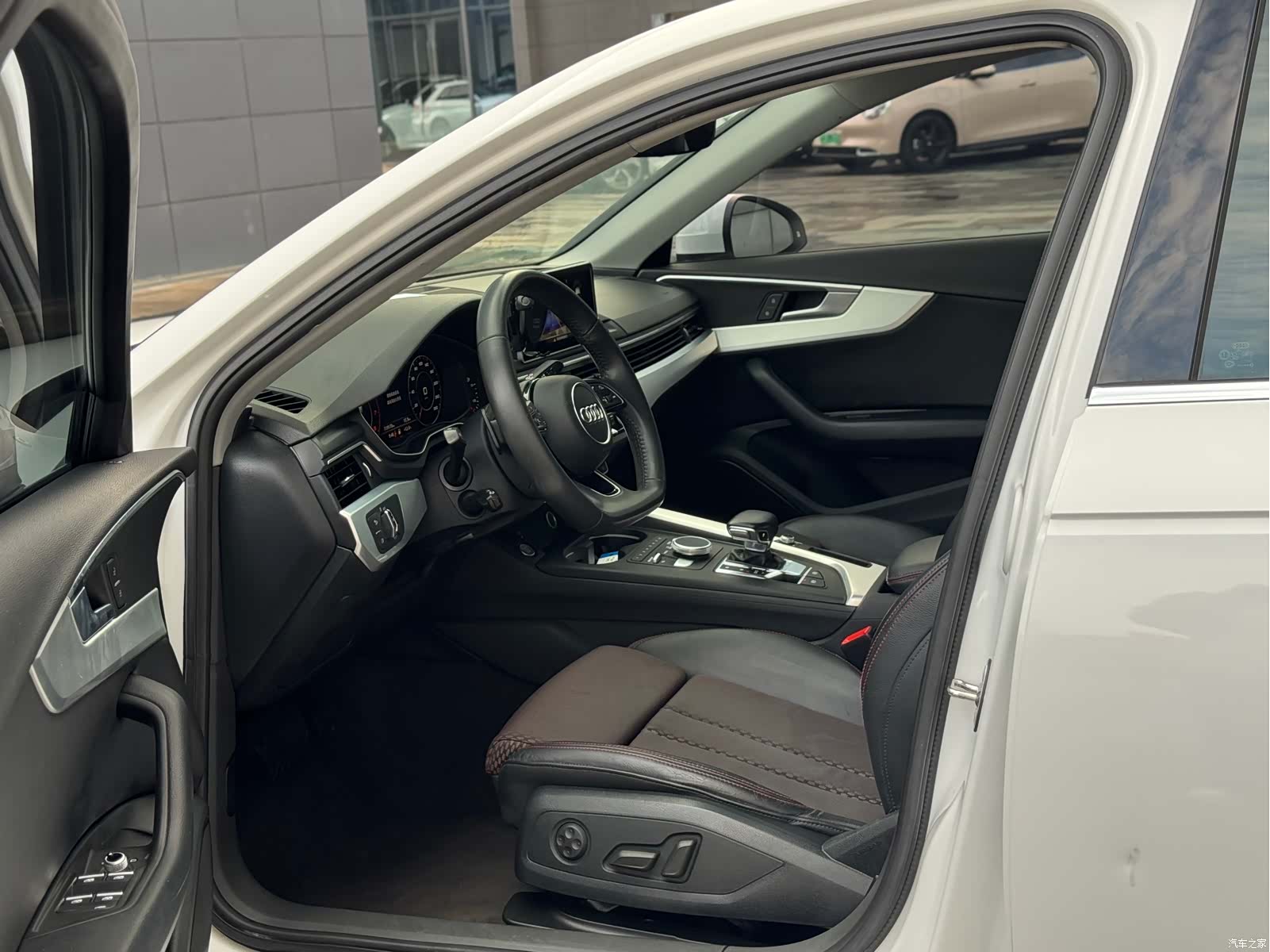 Audi A4L, 2018 4