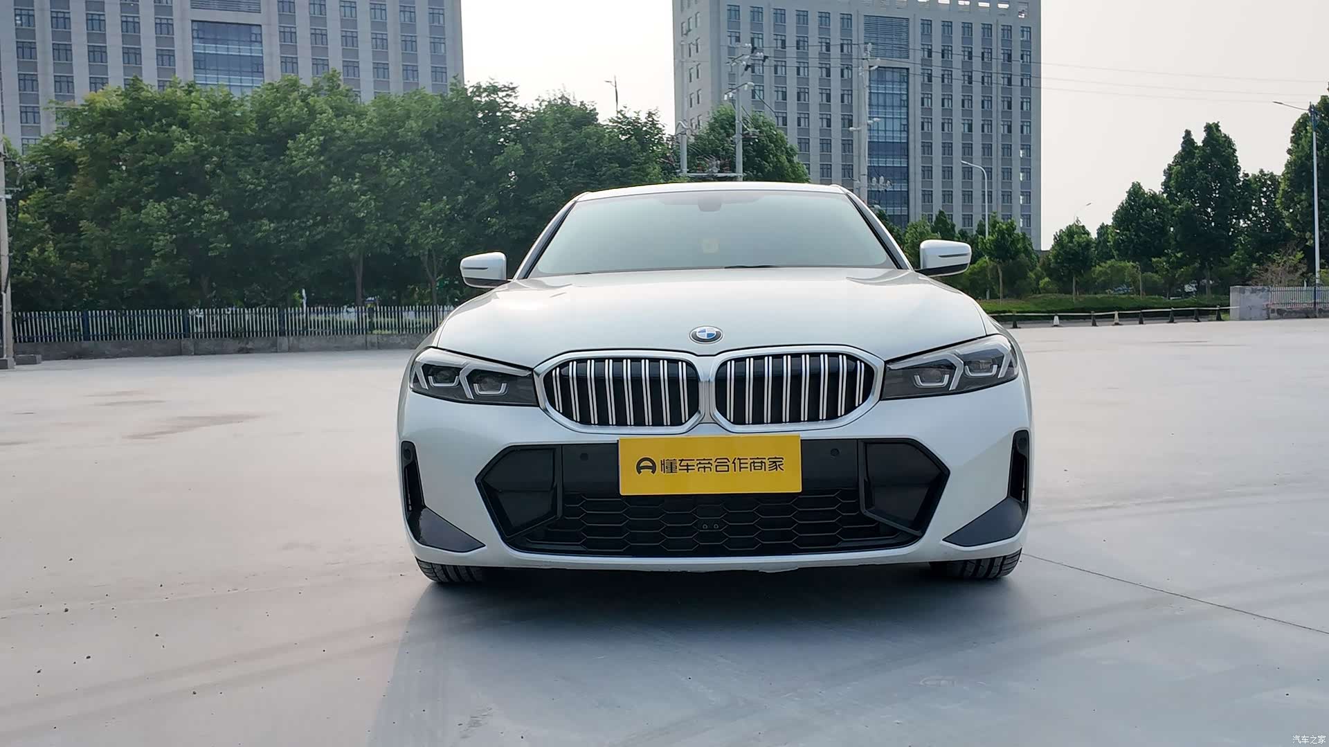 BMW 3 Series, 2023 2