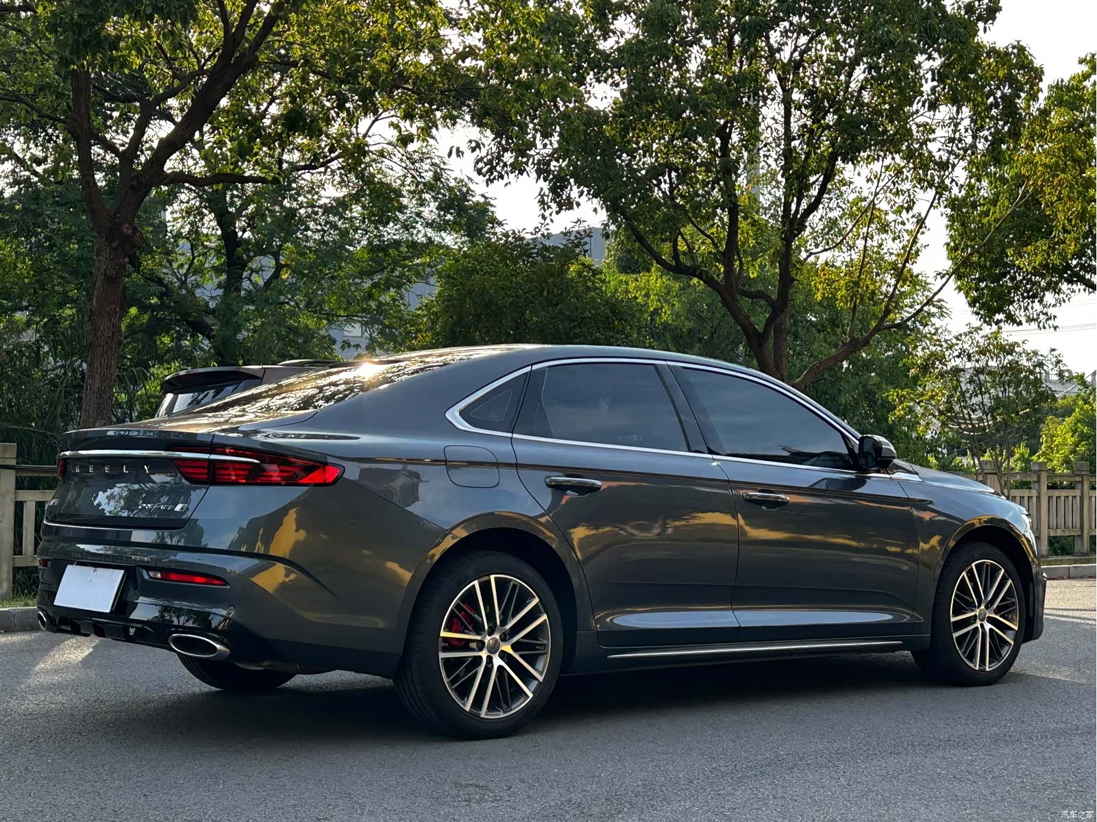 Geely Preface, 2024 16