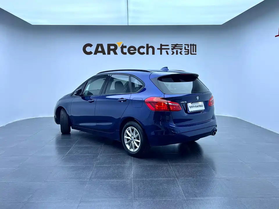 BMW 2 series station wagon